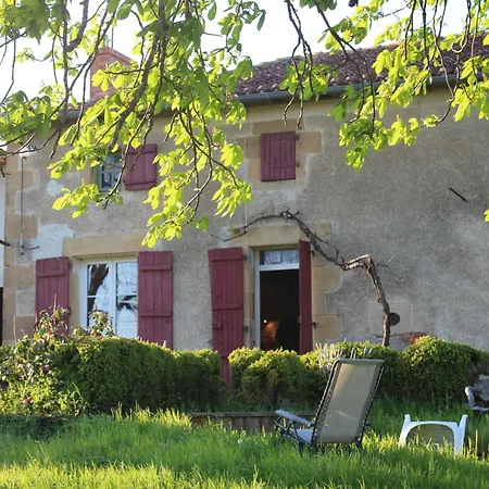 Le Clou بيت للعطل Abzac (Charente)